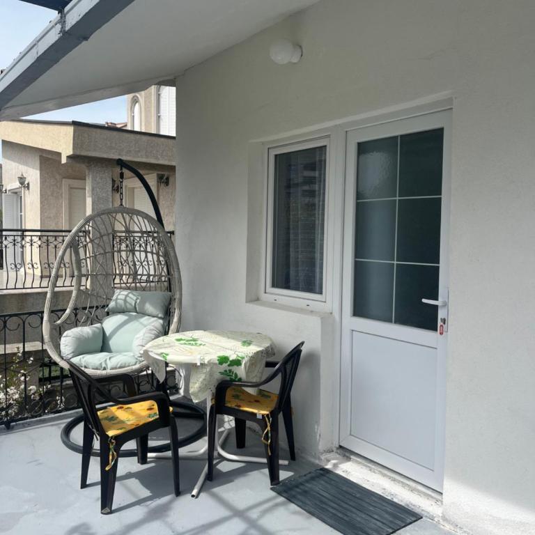 White Rose 2 - One-Bedroom Apartment - 1