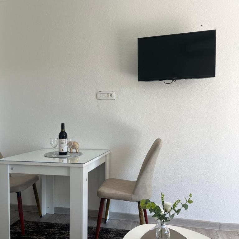 White Rose 2 - One-Bedroom Apartment - 4