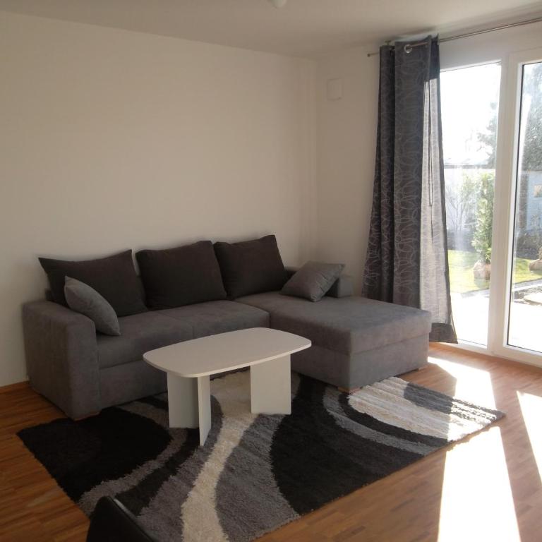 One room in a shared house near MAN-MTU-BMW - Apartamento de 1 dormitorio - 3