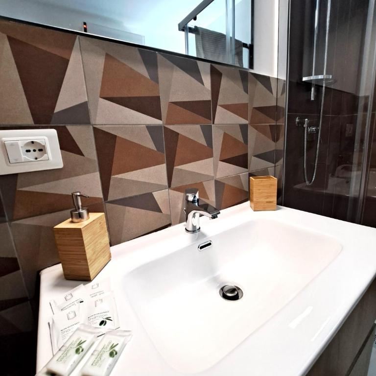 Bologna Rooms & Art - Economy Double Room - 3