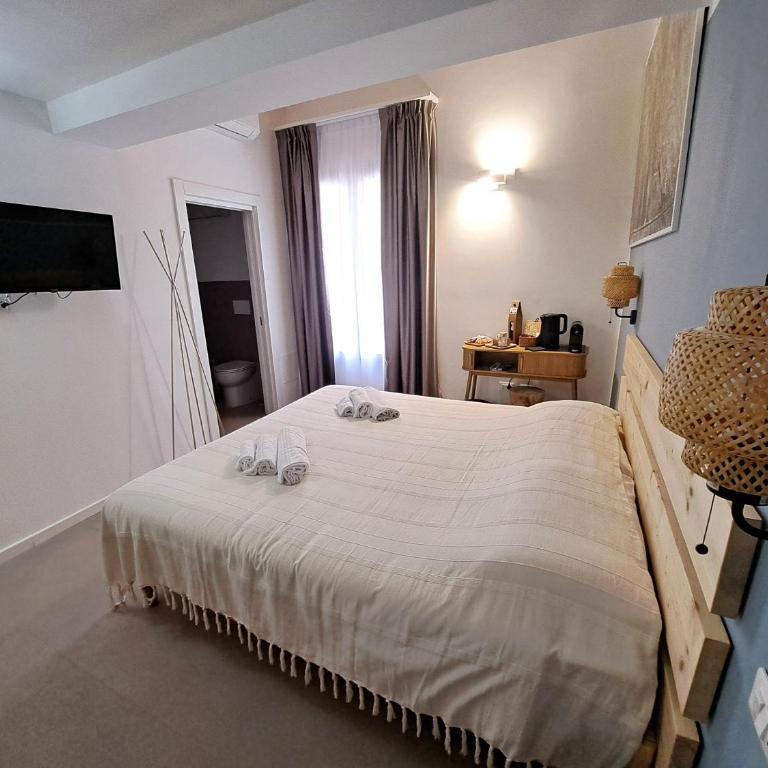 Bologna Rooms & Art - Standard Double Room - 8