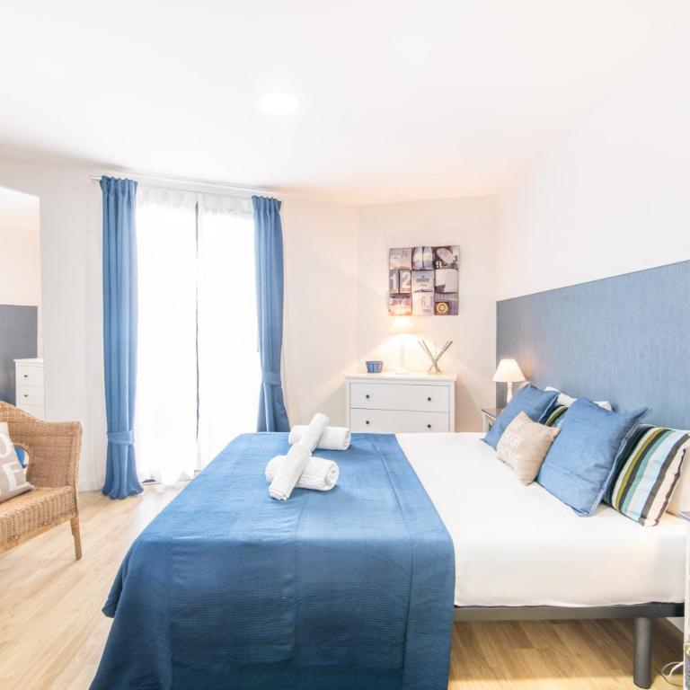 Be Barcelona Plaza Catalunya - Four-Bedroom Apartment - Balmes, 12 - 26
