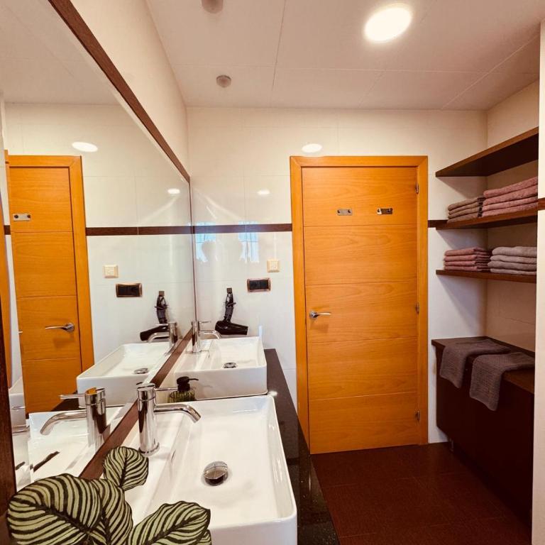Villa Elena - Villa - 21