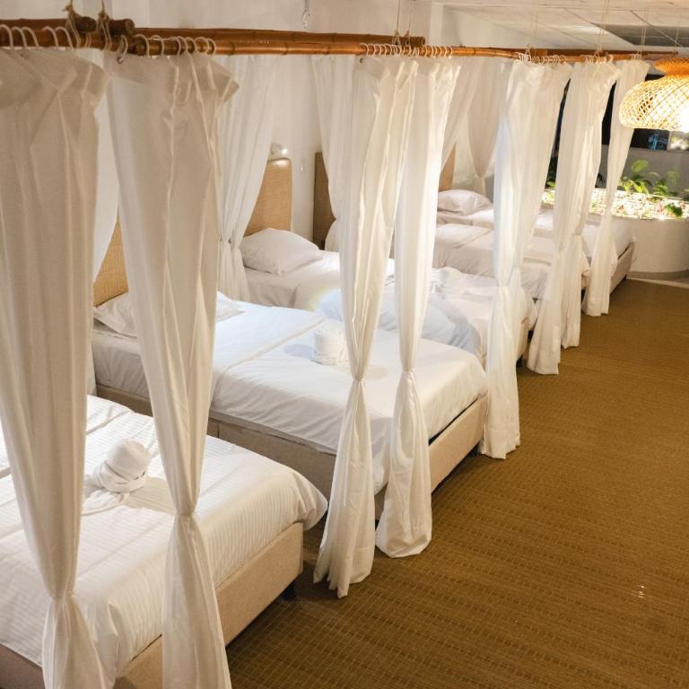 Raizen Hostel - Family Room - 6