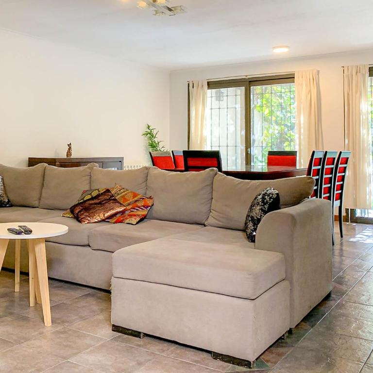 Casa Avellaneda I 12 pax - A 6 cuadras Arístides - Three-Bedroom House - 5