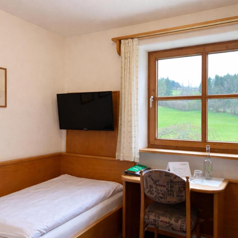 Landhotel Maiergschwendt inkl Chiemgaukarte - Standard Einzelzimmer - 1