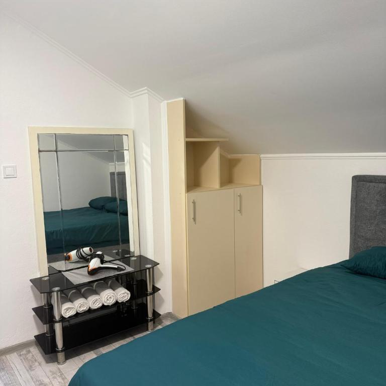 Apartment Elena - Two-Bedroom Apartment - 21