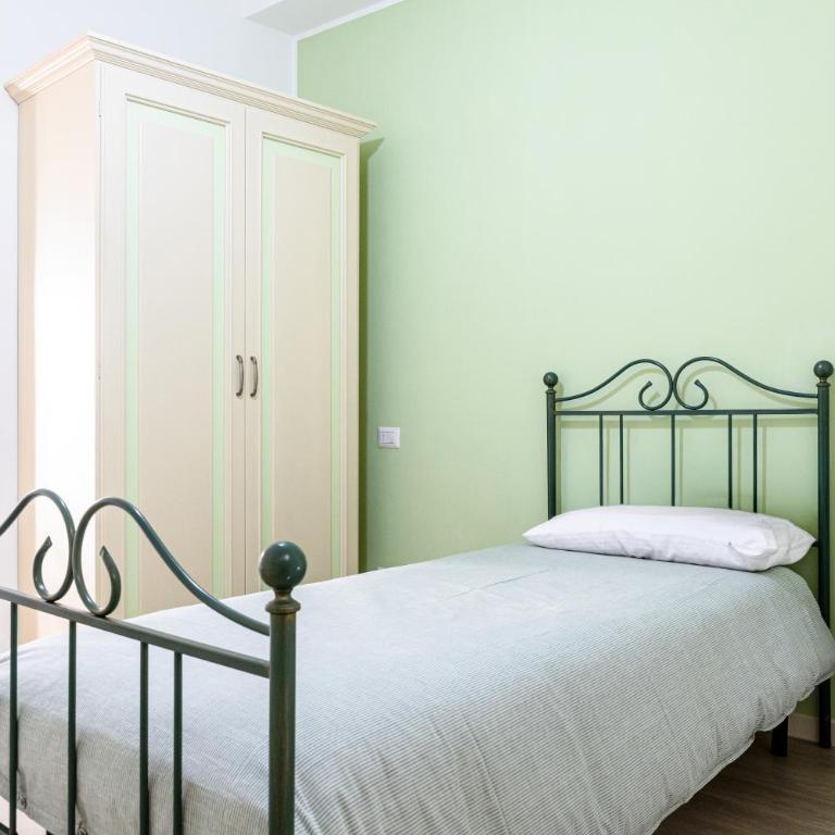 Maison Gabry - a 50mt da Santa Chiara - Appartamento con 3 Camere da Letto - 20