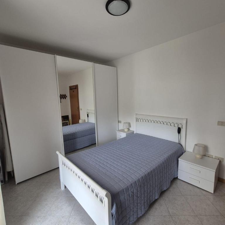 Cà delle Mimose - Appartamento con 2 Camere da Letto, Balcone e Terrazza - 13