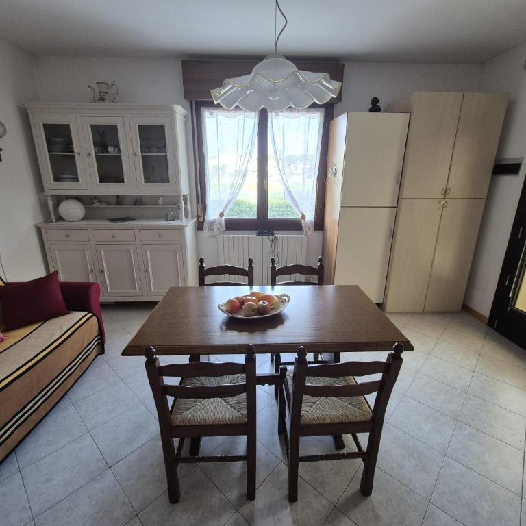 Cà delle Mimose - Appartamento con 2 Camere da Letto, Balcone e Terrazza - 1