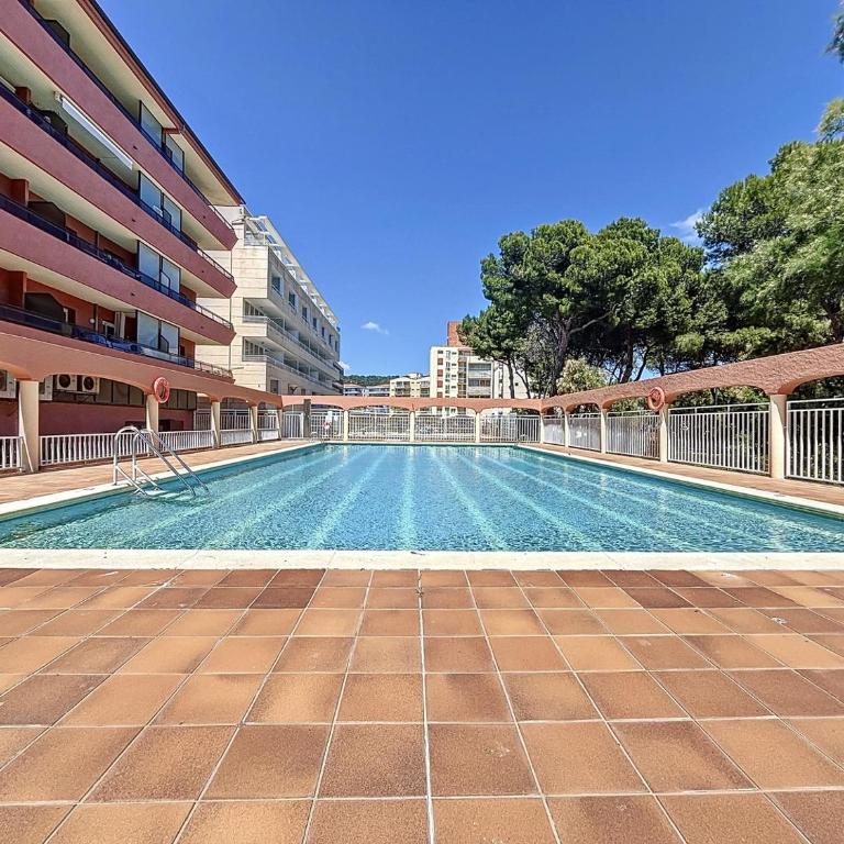 Salles Beach 44 - Duplex con vistas al mar y piscina, Costa brava, L'estartit - Penthouse Apartment - 2