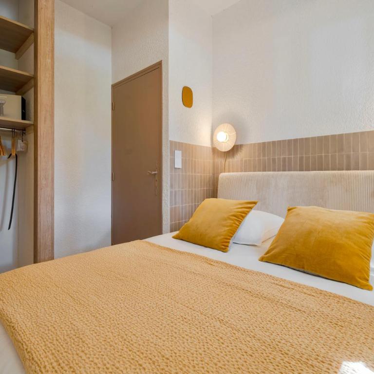 T2 Haut de gamme avec jardin privé - 50m du port Miramar - Apartamento de 1 dormitorio - 12