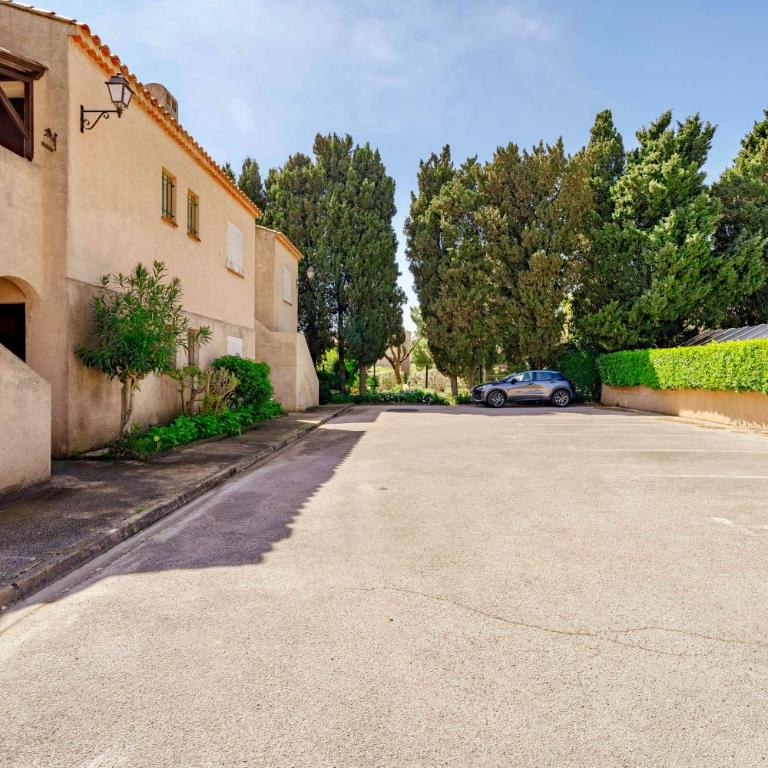 T2 Haut de gamme avec jardin privé - 50m du port Miramar - Apartamento de 1 dormitorio - 28