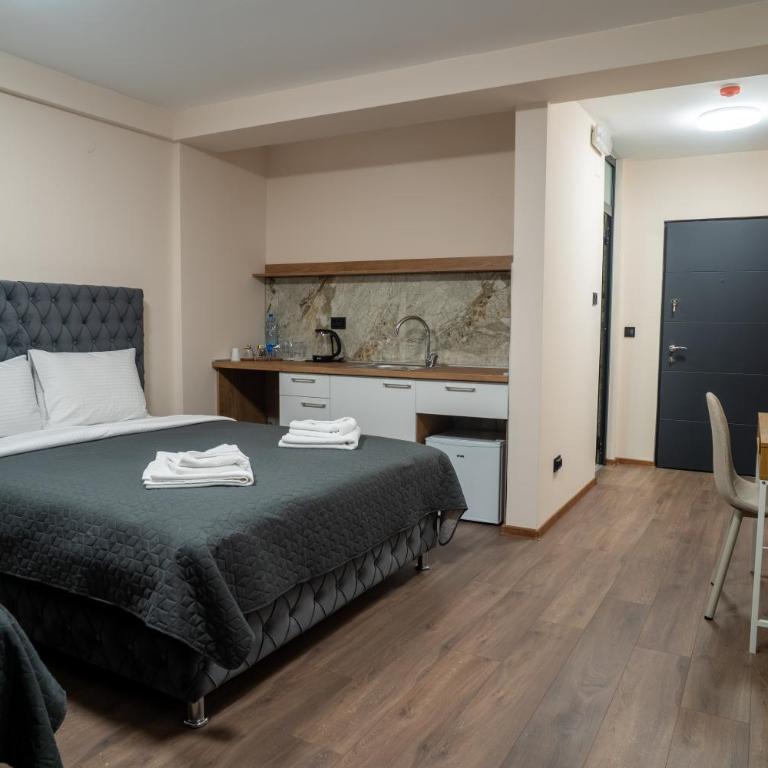 SEE YOU Apartments - Triple Room - 8