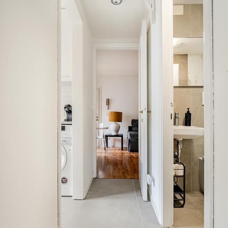 Heart of Venice 5m to Grand Canal & St Mark - Two-Bedroom Apartment - 24