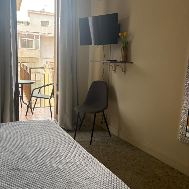 Rooms Duepuntozer0 - Camera Tripla Comfort - 2