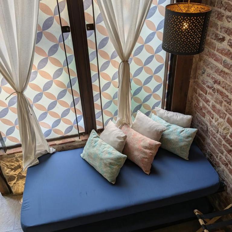 Duplex 5 min walk to all spots in historic center - One-Bedroom Apartment - 6
