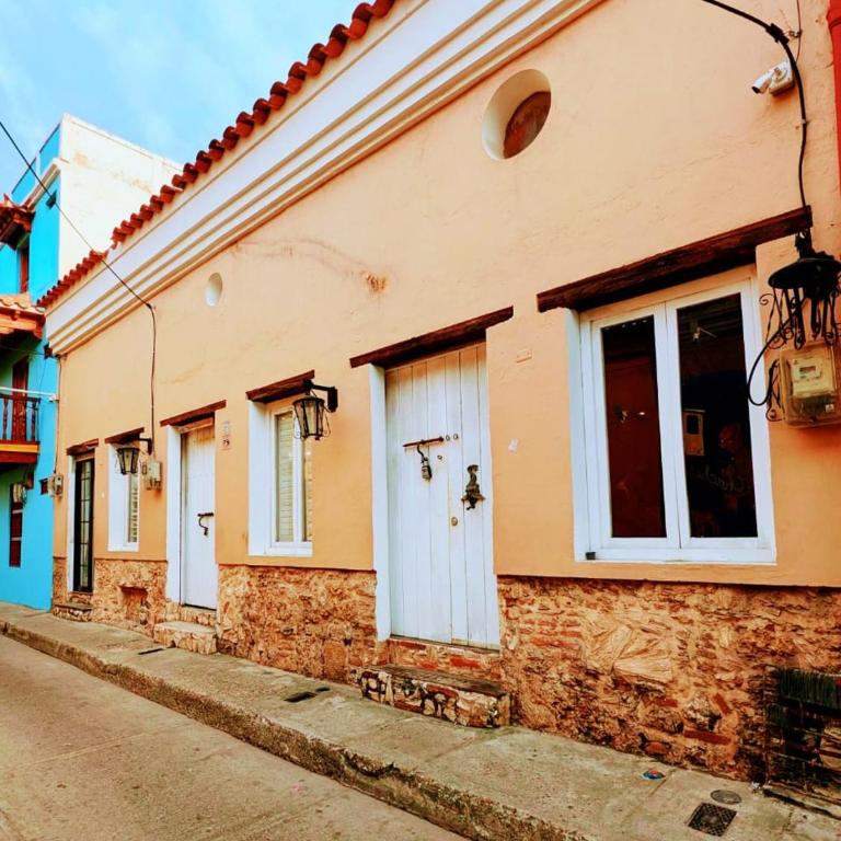 Duplex 5 min walk to all spots in historic center - One-Bedroom Apartment - 19