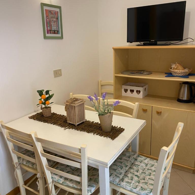 Appartamenti Jesolo da Monica -Foscolo - Appartamento con 2 Camere da Letto - 3