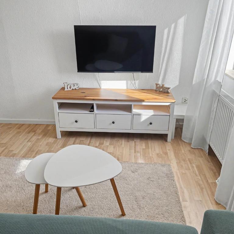 MEGHA Living - 2 Zimmer Appartments mit Küche - Zentral - Apartment - 4