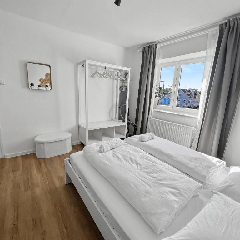 MEGHA Living - 2 Zimmer Appartments mit Küche - Zentral - Apartment - 18