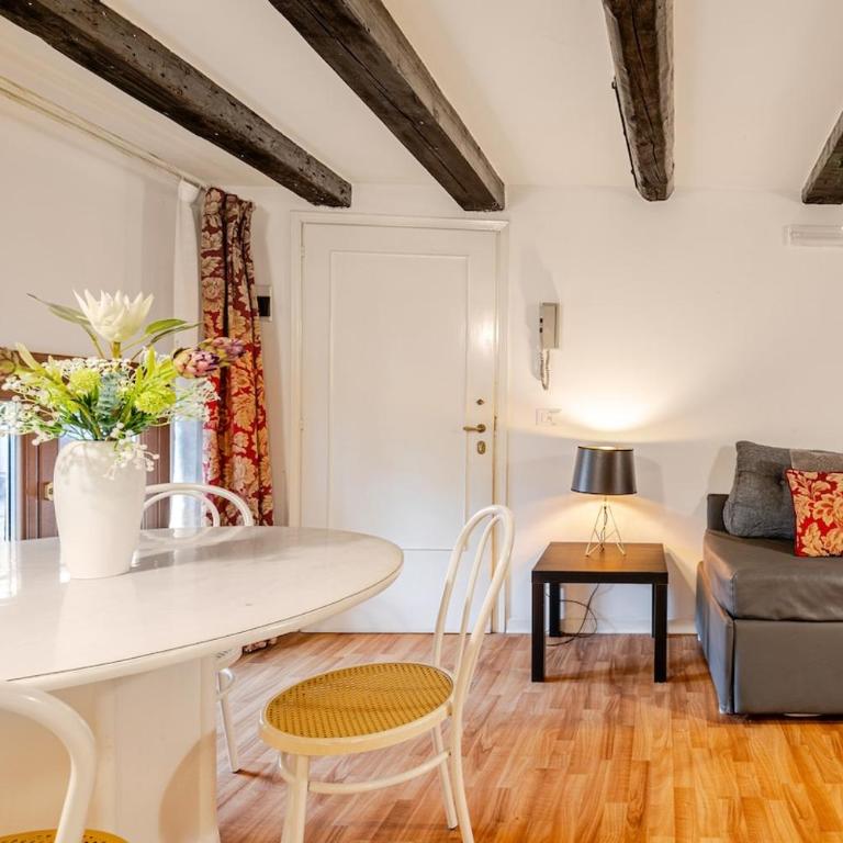 G4 Steps from St Mark's Authentic Venetian Home - Apartment mit 2 Schlafzimmern - 9