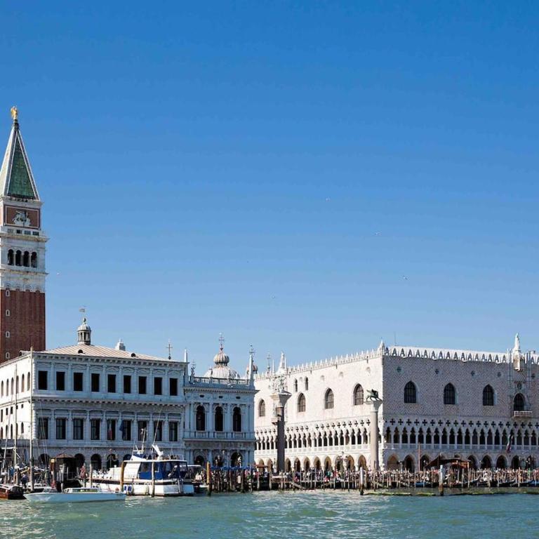 G4 Steps from St Mark's Authentic Venetian Home - Apartment mit 2 Schlafzimmern - 20