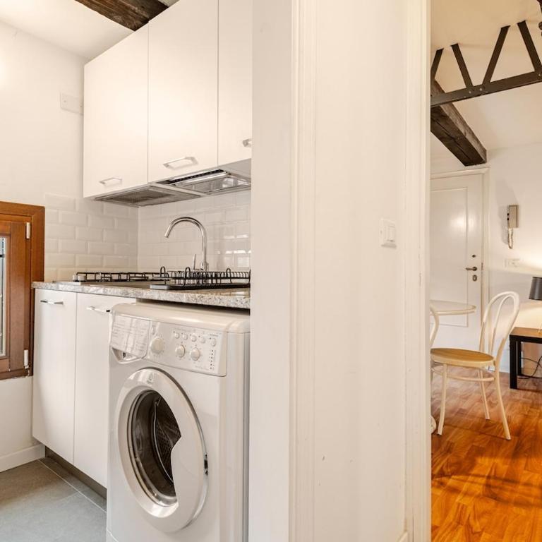 G4 Steps from St Mark's Authentic Venetian Home - Apartment mit 2 Schlafzimmern - 28
