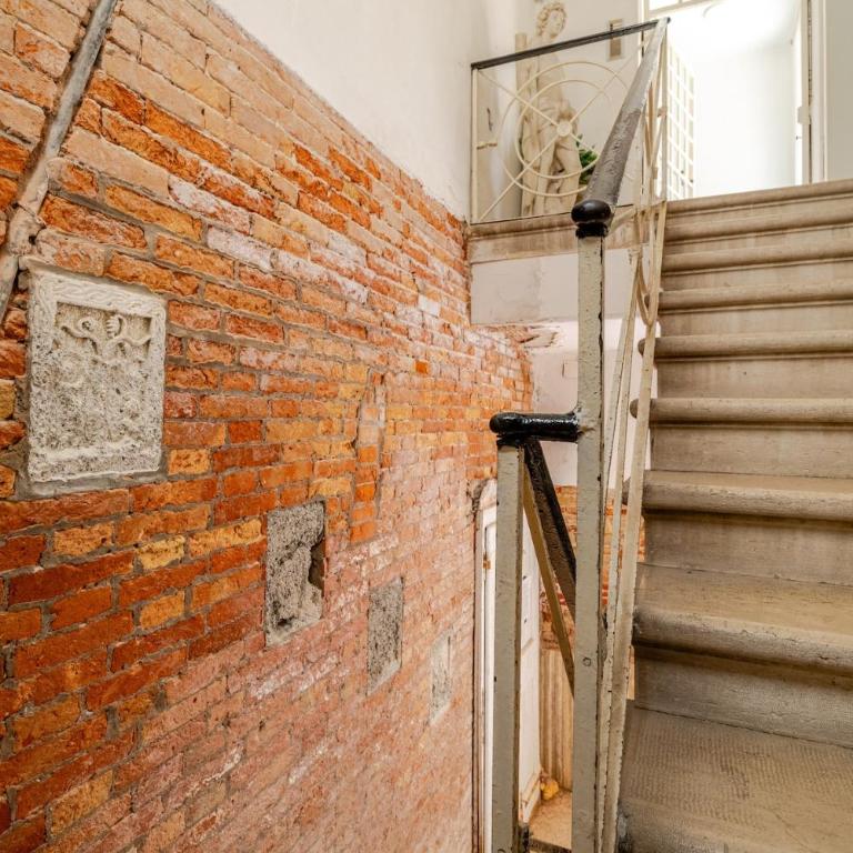 G4 Steps from St Mark's Authentic Venetian Home - Apartment mit 2 Schlafzimmern - 33