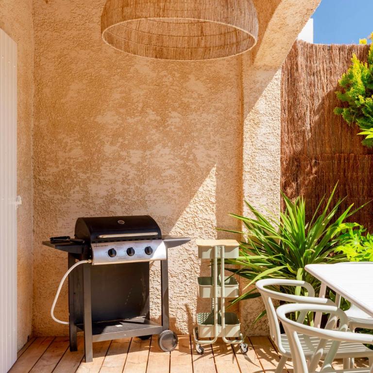 T2 Haut de gamme avec jardin privé - 50m du port Miramar - Apartamento de 1 dormitorio - 26