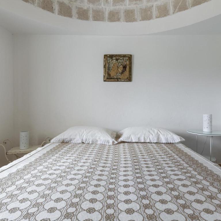 Trullo Lei by Borgo Paoli, Romantic Experience with Pool & Olive Trees in Ostuni - Two-Bedroom Villa - 9