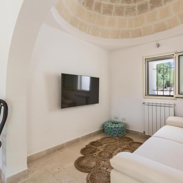 Trullo Lei by Borgo Paoli, Romantic Experience with Pool & Olive Trees in Ostuni - Two-Bedroom Villa - 15