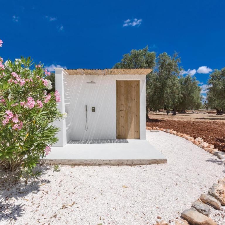 Trullo Lei by Borgo Paoli, Romantic Experience with Pool & Olive Trees in Ostuni - Two-Bedroom Villa - 35