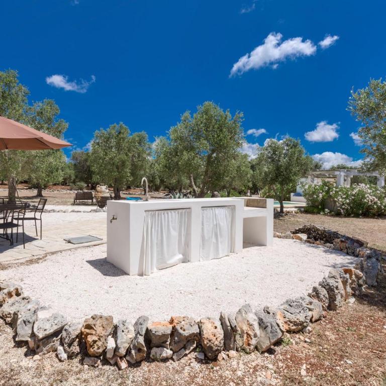 Trullo Lei by Borgo Paoli, Romantic Experience with Pool & Olive Trees in Ostuni - Two-Bedroom Villa - 25