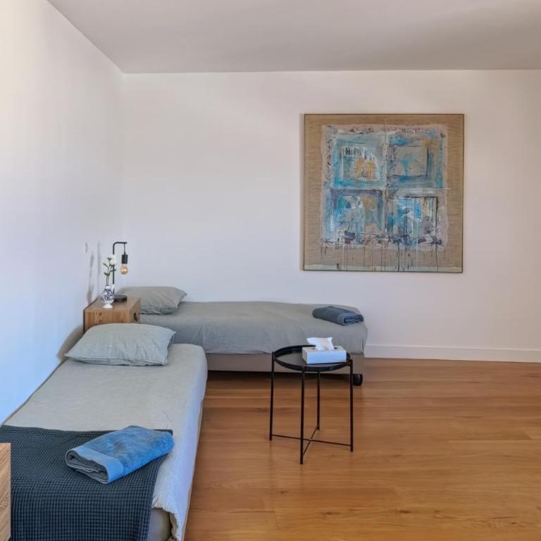 Loft 80m2 au 9ème étage avec ascenseur - Parking Gratuit - Vues panoramiques sur tout Paris - Appartement 2 Chambres - 48