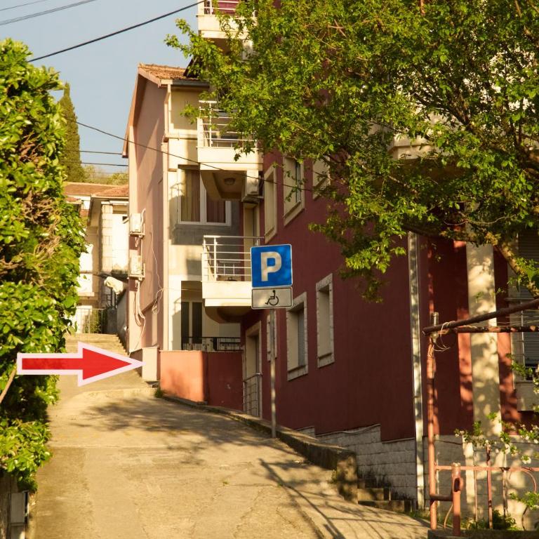 Adriatic Home - 5 min to beach - Igalo - Apartment with Terrace - 19