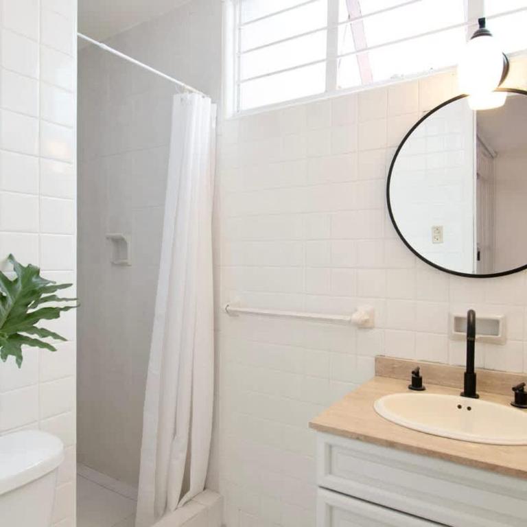 FAST WIFI, Beautiful PH steps away from Masaryk - Apartamento - 29