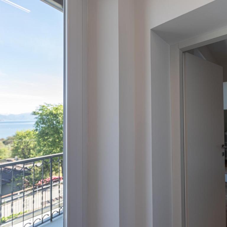 Adua1 Stresa - Appartamento con 2 Camere da Letto e Terrazza - 7