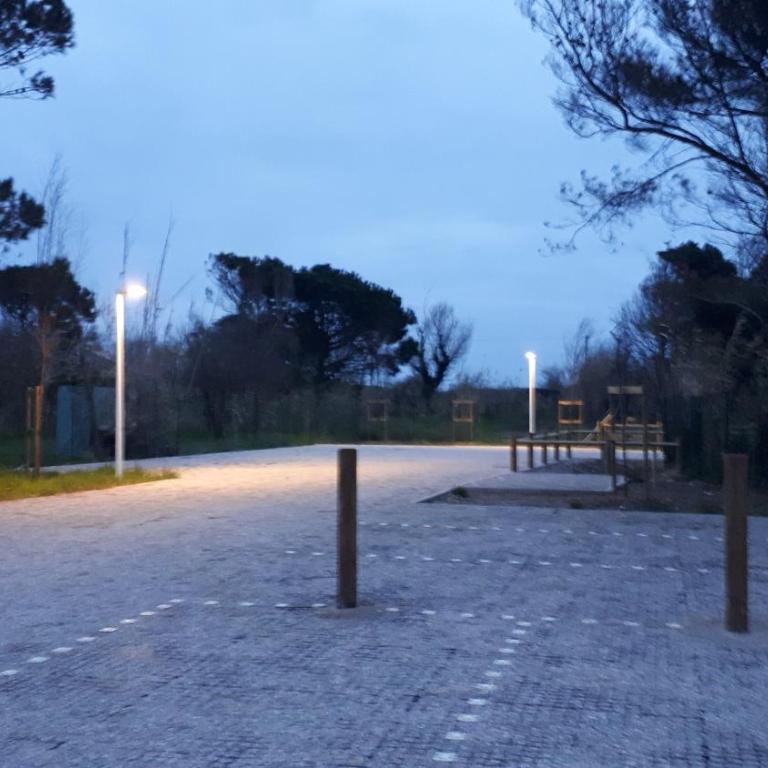 Aurora, magnifique, classé 3 étoiles, 6 personnes, accès direct plage, parking privé, vue mer à travers la pinède - Appartement 2 Chambres - 52