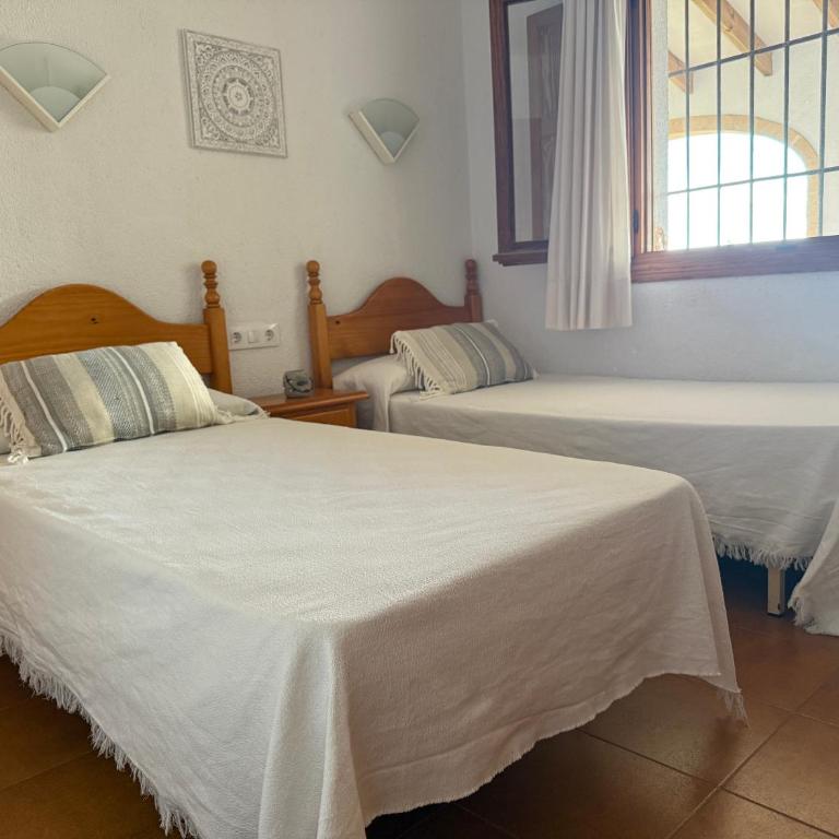Villa in Jávea with ocean and Montgó views - Villa - 5