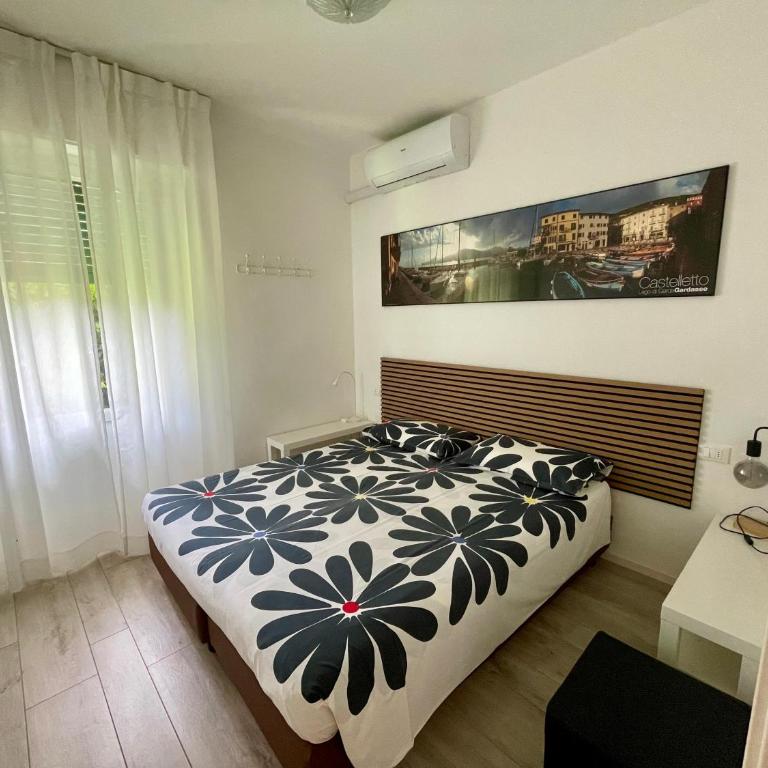 Casa Mario & Laura Ferienwohnungen FREE WI-FI PRIVATE PARKING - Appartamento con 2 Camere da Letto e Vista Giardino - 4