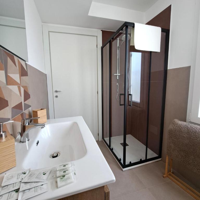 Bologna Rooms & Art - Superior Double Room - 3
