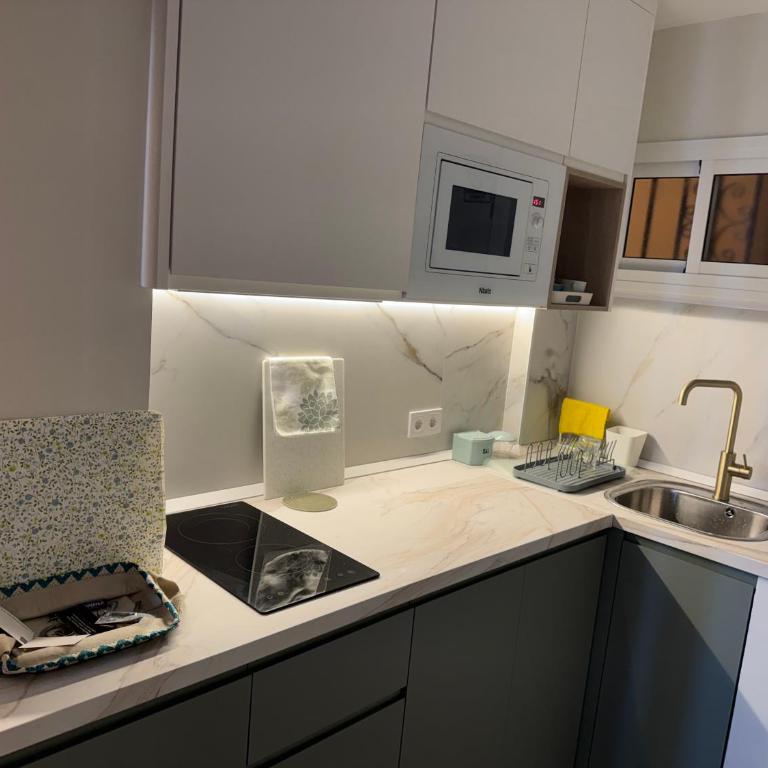 Estudio Boutique muy acogedor en Benalmádena - Studio Apartment with Sea View - 18