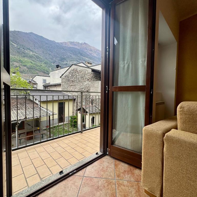 HolidayHouse - Balcony&View - Short walk to the Bernina Express - Apartamento de 2 dormitorios con vistas a la montaña - 3