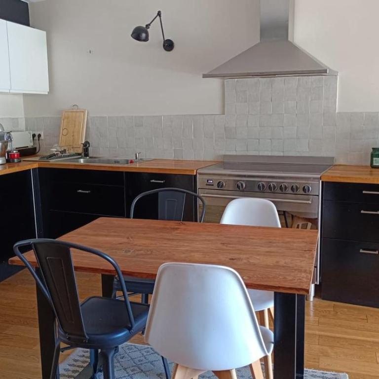 Duplex atypique terrasse - Appartement 2 Chambres - 9