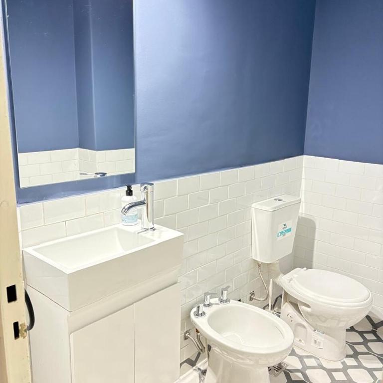 Cómodo departamento en el Obelisco de Buenos Aires - Apartamento de 3 dormitorios - 2
