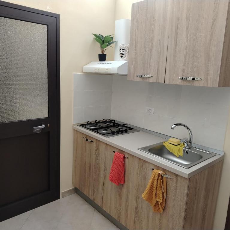 Sicilian Room - Vacation Home - 6