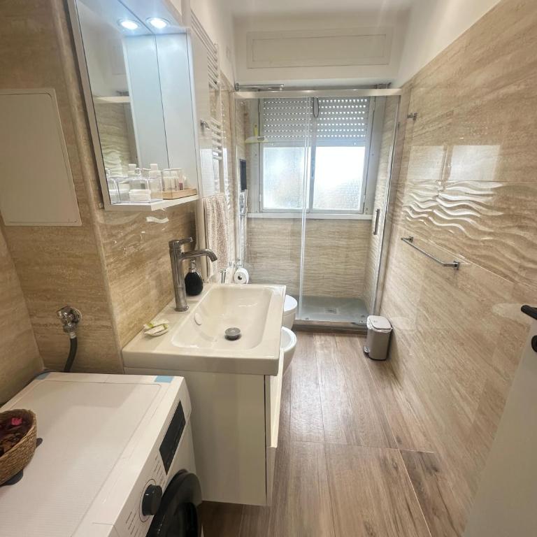 Urban Rifugio - Camera privata con bagno vicino EUR - Camera Matrimoniale/Doppia con Letti Singoli con Bagno Privato - 7