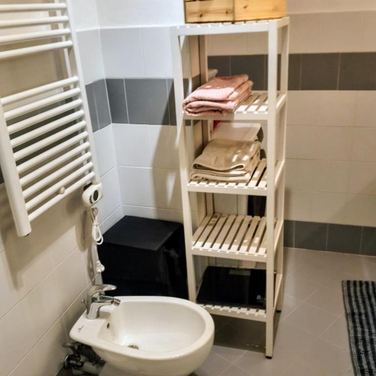 Resta Con Me - One-Bedroom Apartment - 9