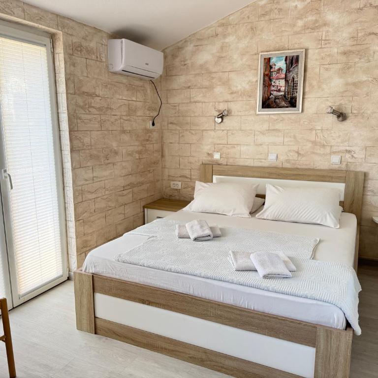 Guesthouse Apartments Čenić - Economy Studio - 6